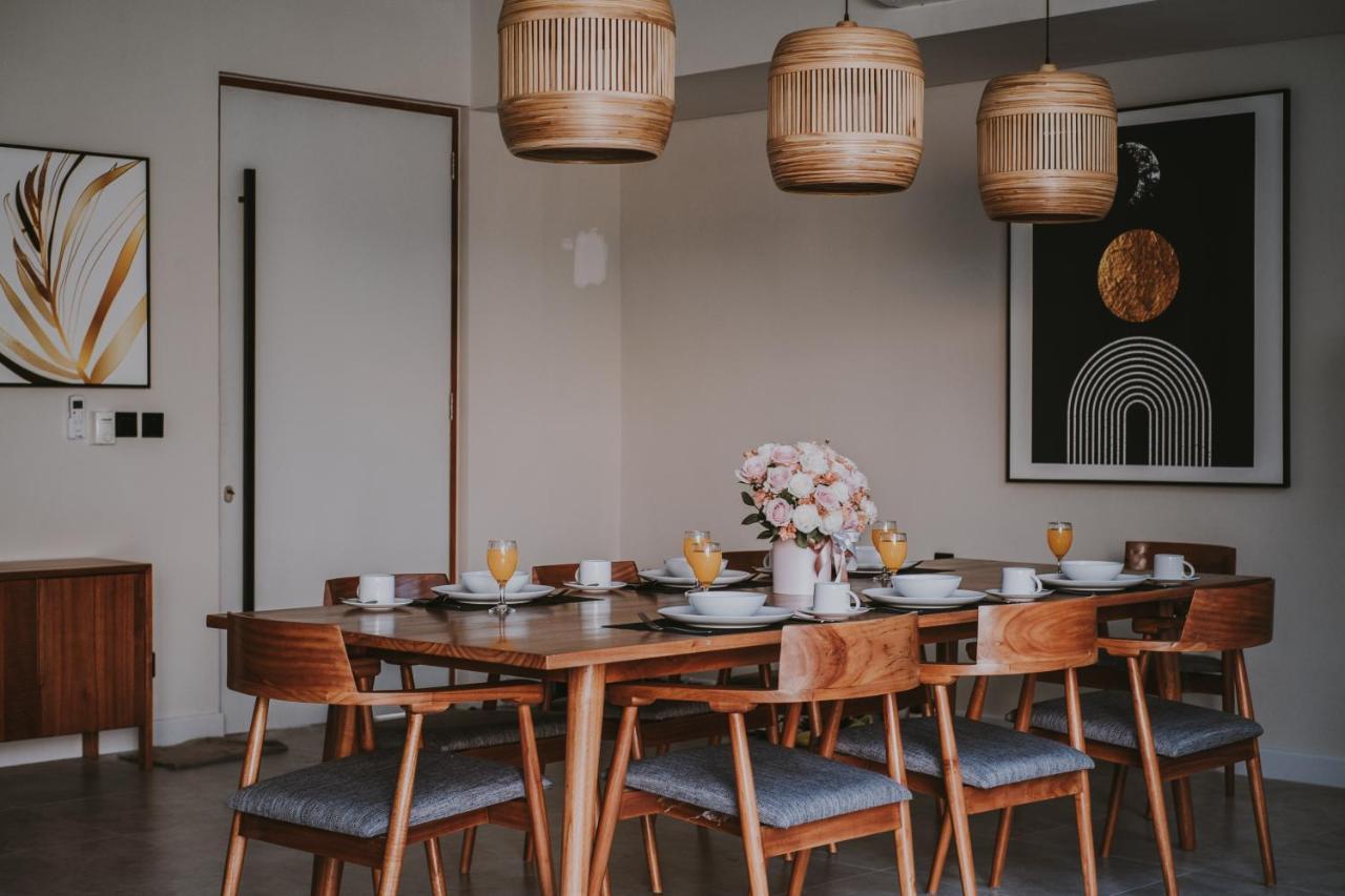 New 4 Bedroom 5 Min Walk To Berawa Beach Enclosed Livng Canggu  Ngoại thất bức ảnh