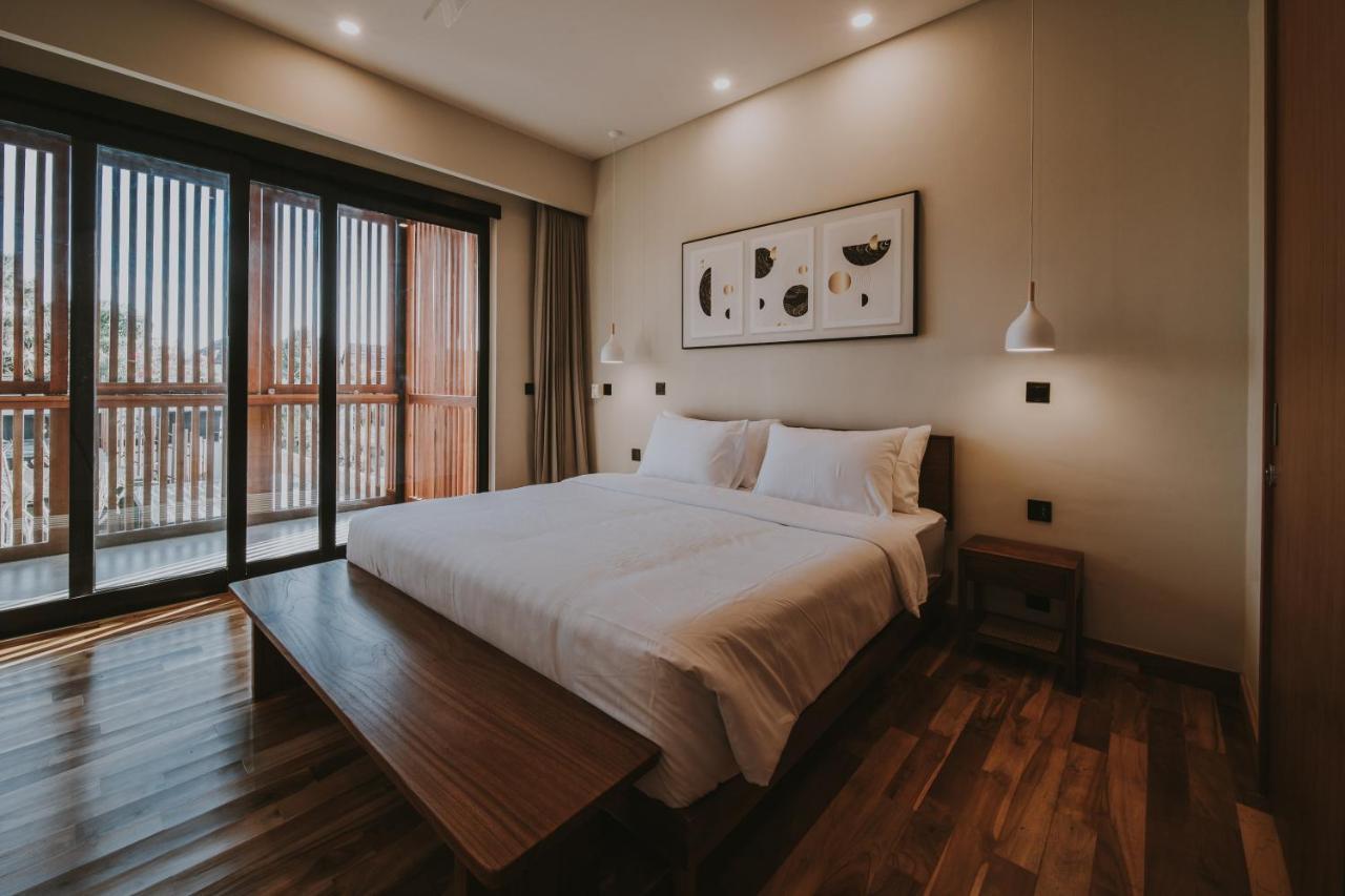 New 4 Bedroom 5 Min Walk To Berawa Beach Enclosed Livng Canggu  Ngoại thất bức ảnh