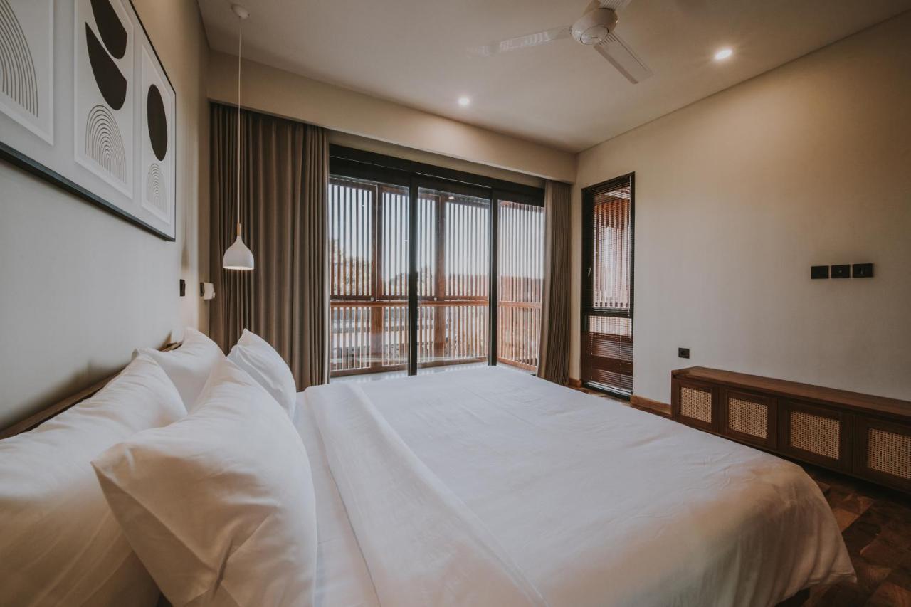 New 4 Bedroom 5 Min Walk To Berawa Beach Enclosed Livng Canggu  Ngoại thất bức ảnh