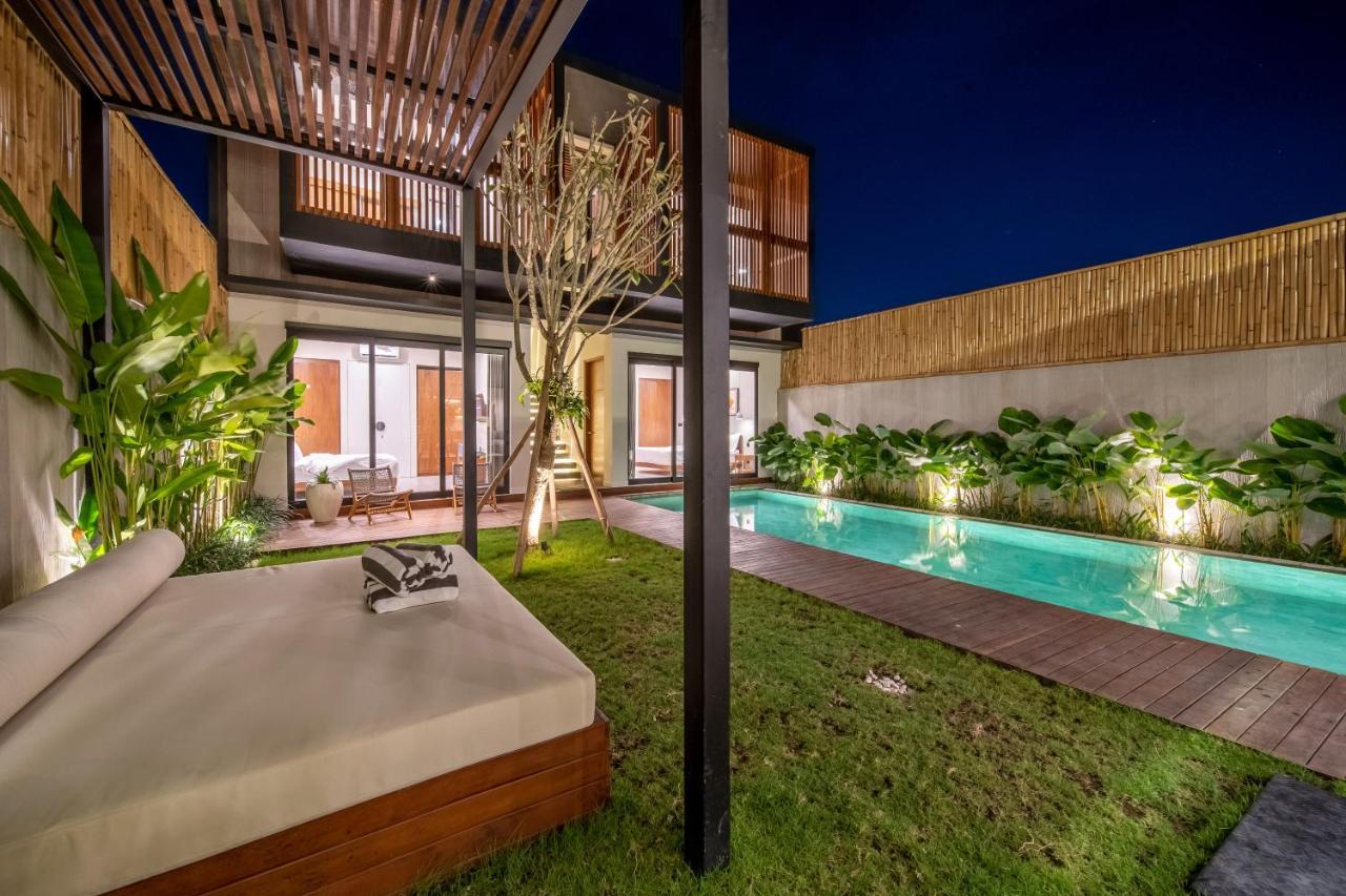New 4 Bedroom 5 Min Walk To Berawa Beach Enclosed Livng Canggu  Ngoại thất bức ảnh