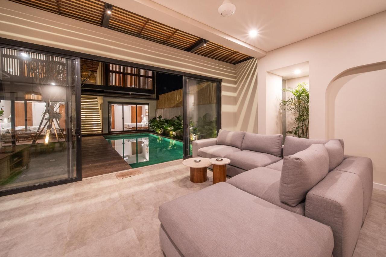 New 4 Bedroom 5 Min Walk To Berawa Beach Enclosed Livng Canggu  Ngoại thất bức ảnh