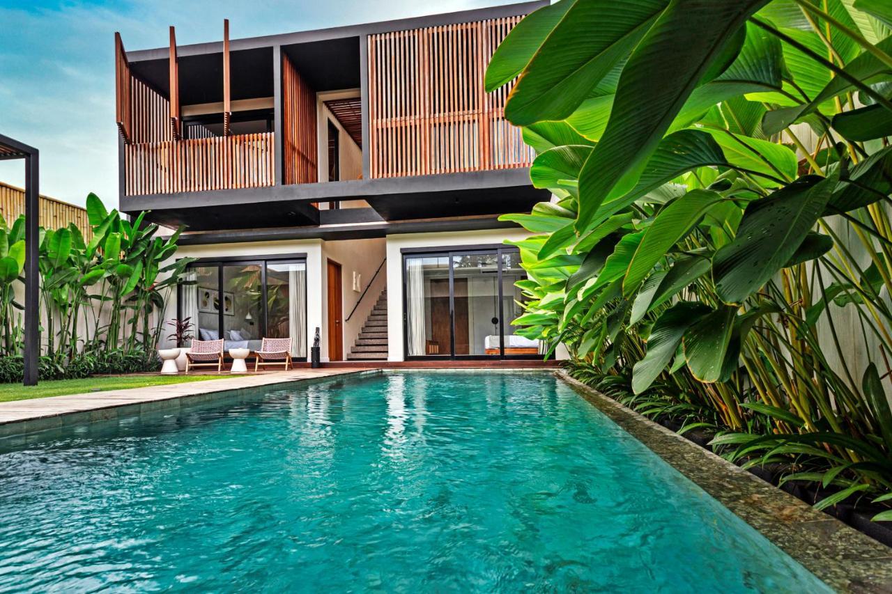 New 4 Bedroom 5 Min Walk To Berawa Beach Enclosed Livng Canggu  Ngoại thất bức ảnh