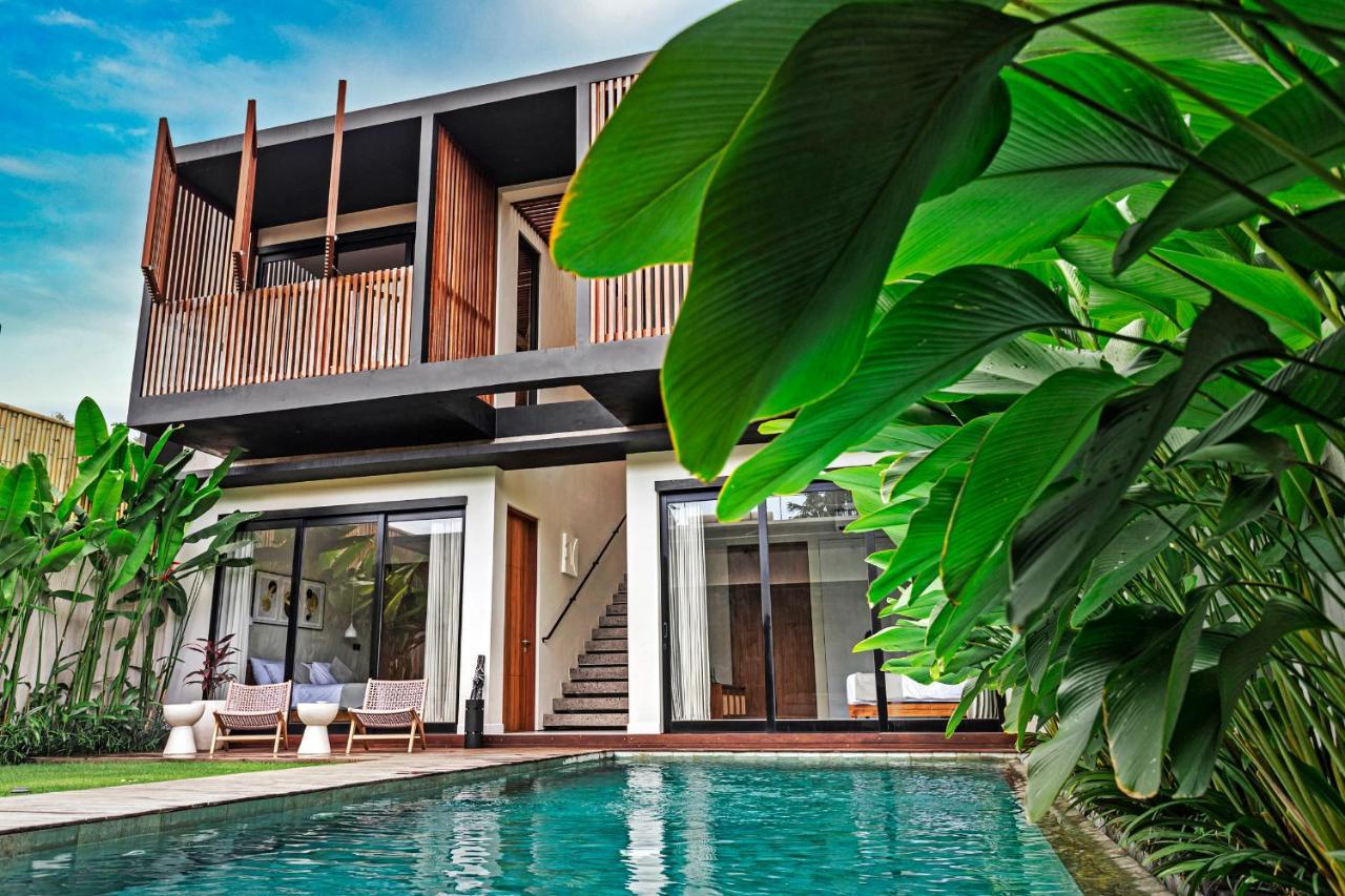 New 4 Bedroom 5 Min Walk To Berawa Beach Enclosed Livng Canggu  Ngoại thất bức ảnh